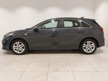 Used Kia Ceed 2018 for sale - 76289554: Photo 4
