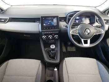 Used Renault Clio 2024 for sale - 75514215: Photo