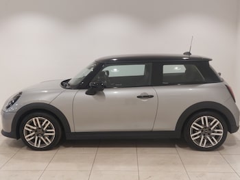Used MINI Cooper 2025 for sale - 79044378: Photo