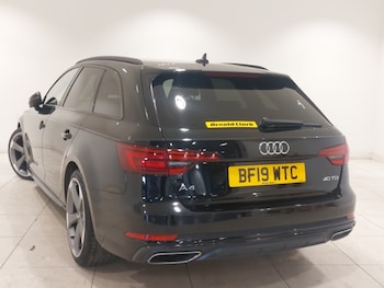 Used Audi A4 2019 for sale - 79101232: Photo