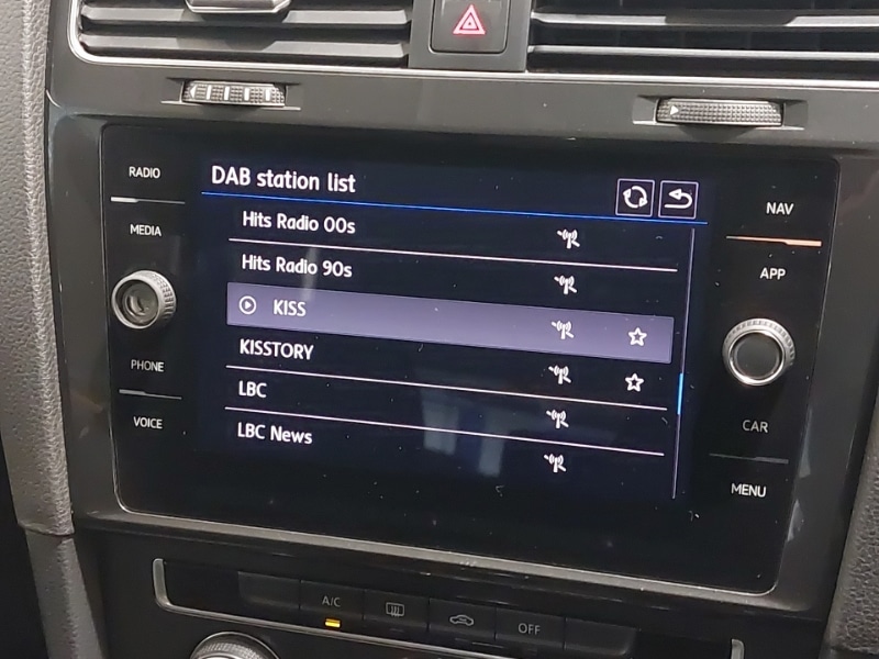 Used Volkswagen Golf 2018 for sale - 77816175: Photo 10