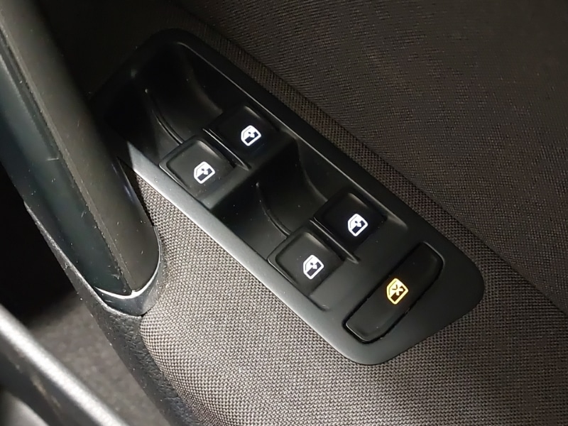 Used Volkswagen Golf 2018 for sale - 77816175: Photo 19