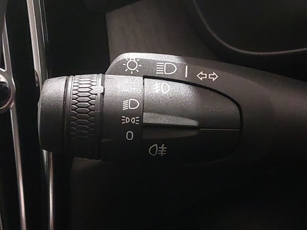 Used Volvo XC40 2022 for sale - 75576115: Photo 16
