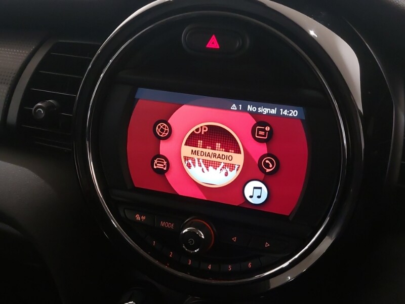 Used MINI Hatch 2018 for sale - 78218788: Photo 11