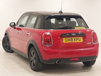 Used MINI Hatch 2018 for sale - 78218788: Photo