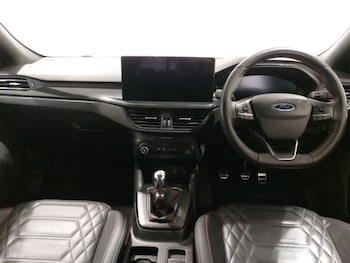 Used Ford Focus 2022 for sale - 76369693: Photo