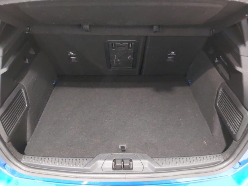 Used Ford Focus 2022 for sale - 76369693: Photo 8