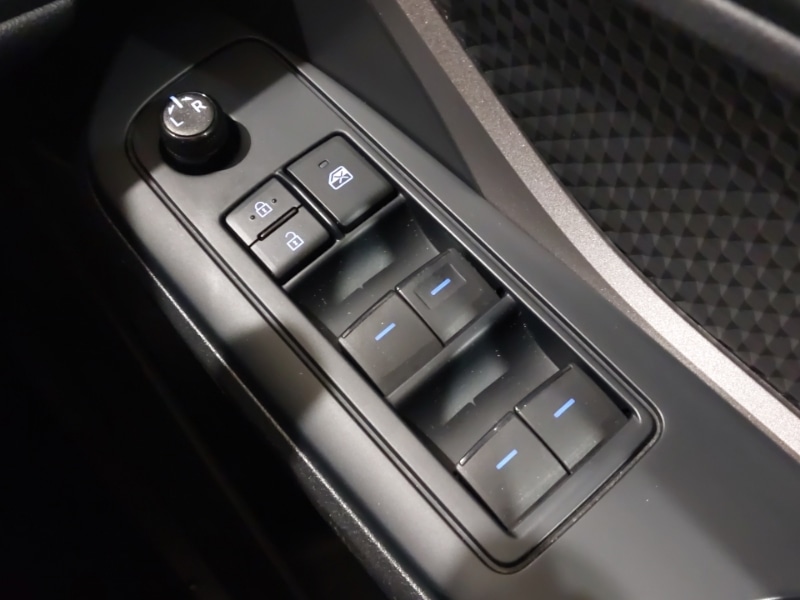 Used Toyota C-HR 2020 for sale - 77329980: Photo 19