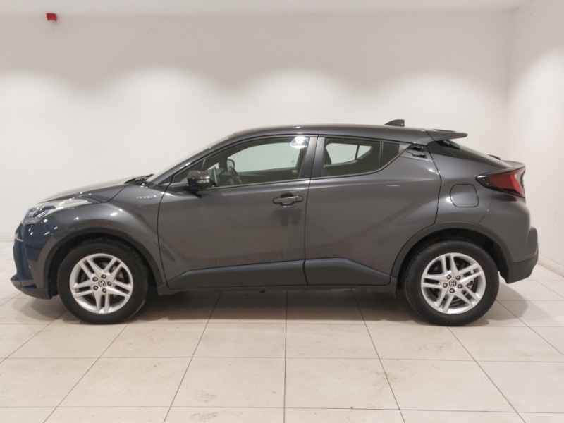 Used Toyota C-HR 2020 for sale - 77329980: Photo 4