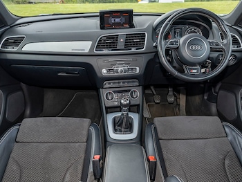 Used Audi Q3 2015 for sale - 79044502: Photo