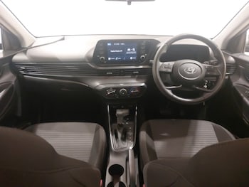 Used Hyundai i20 2022 for sale - 78478503: Photo
