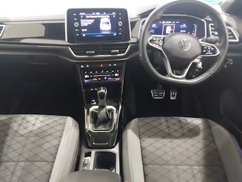 Used Volkswagen T-Roc 2022 for sale - 78910256: Photo
