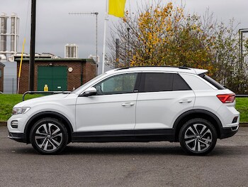 Used Volkswagen T-Roc 2021 for sale - 77085729: Photo