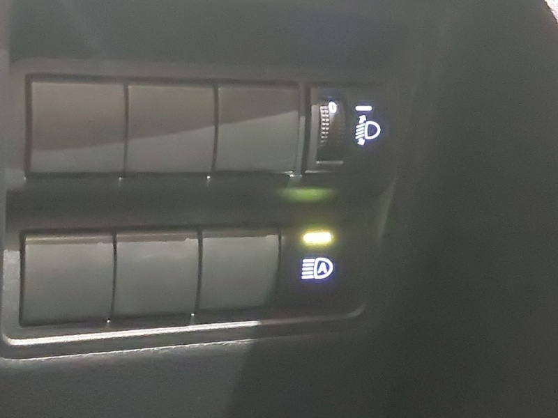 Used Toyota Yaris 2023 for sale - 77214173: Photo 17