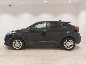 Used Toyota C-HR 2023 for sale - 77776813: Photo