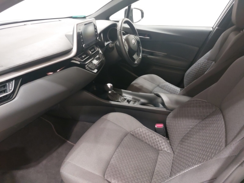 Used Toyota C-HR 2023 for sale - 77776813: Photo 5