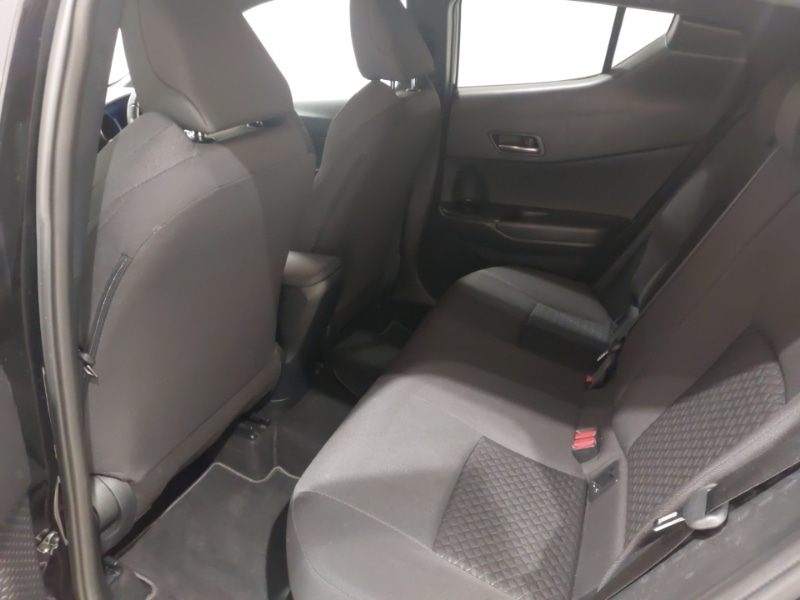 Used Toyota C-HR 2023 for sale - 77776813: Photo 6