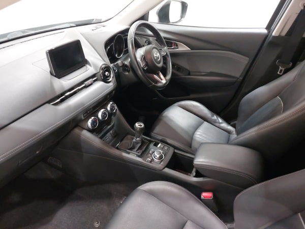 Used Mazda CX-3 2018 for sale - 76252010: Photo 5