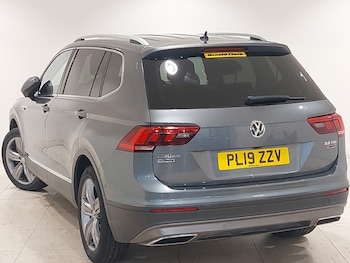 Used Volkswagen Tiguan Allspace 2019 for sale - 78933199: Photo