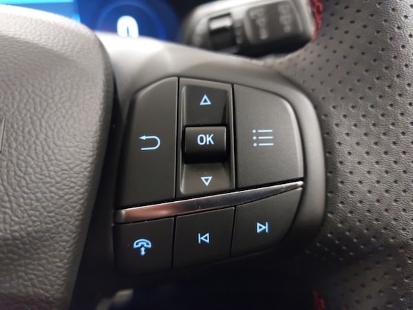Used Ford Kuga 2025 for sale - 76294329: Photo 17