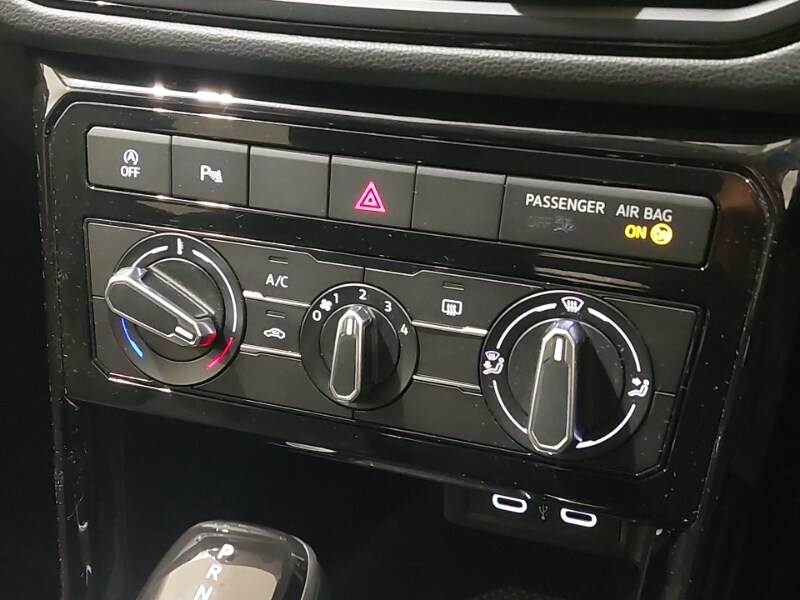 Used Volkswagen T-Cross 2024 for sale - 77300201: Photo 13