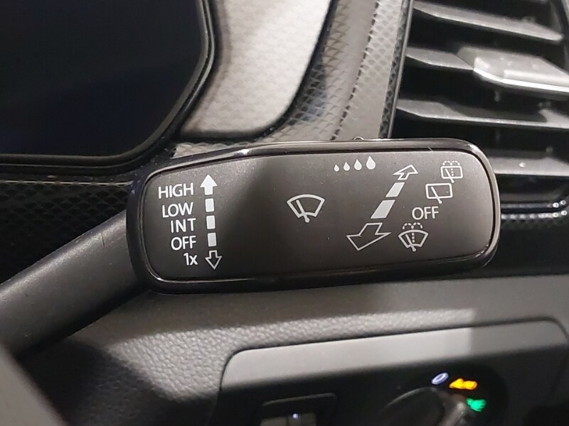 Used Volkswagen T-Cross 2024 for sale - 77300201: Photo 18