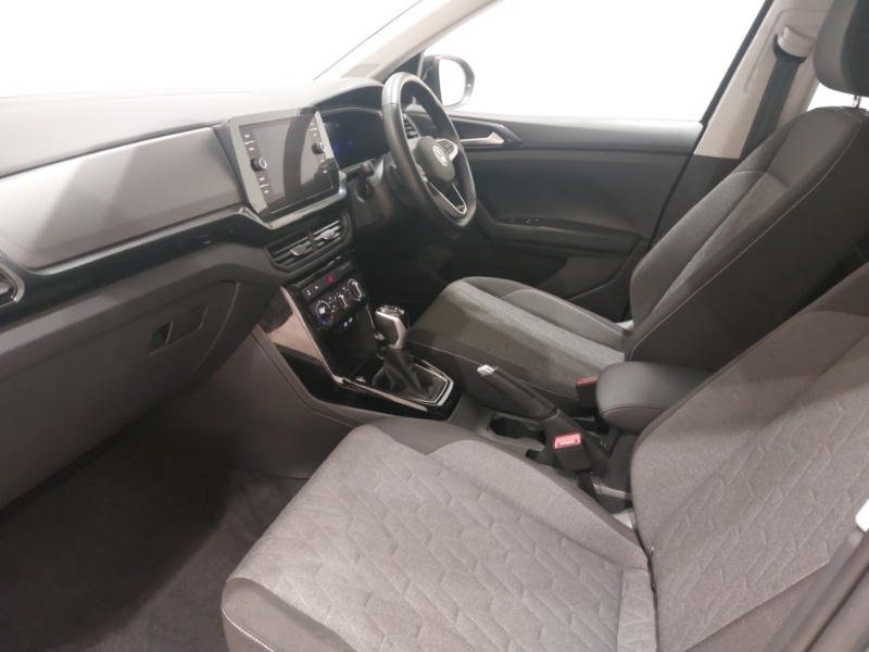 Used Volkswagen T-Cross 2024 for sale - 77300201: Photo 5