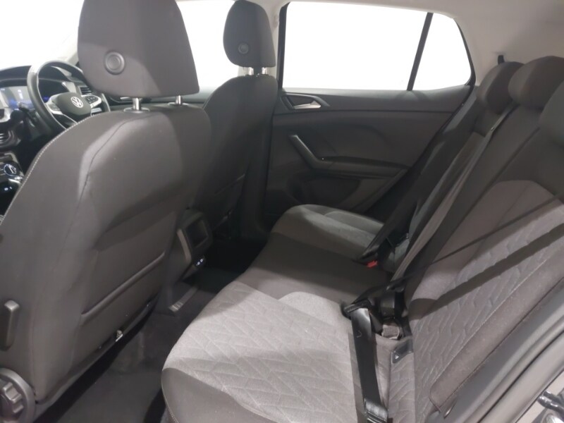 Used Volkswagen T-Cross 2024 for sale - 77300201: Photo 6