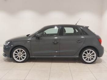 Used Audi A1 2018 for sale - 77202054: Photo