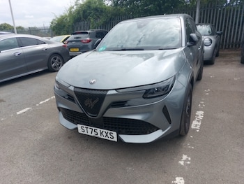 Used Alfa Romeo Junior 2025 for sale - 79070096: Photo