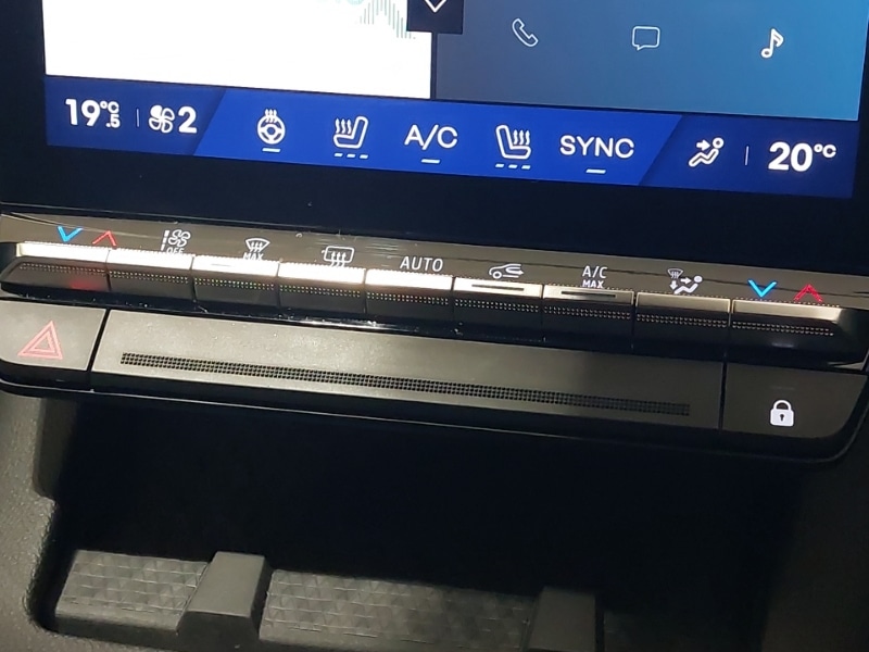 Used Renault Megane E Tech 2025 for sale - 77751235: Photo 12