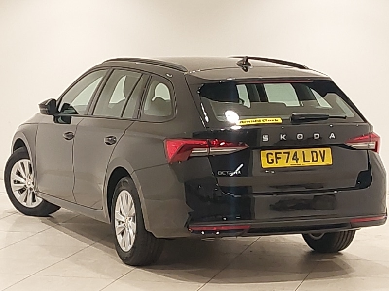 Used Skoda Octavia 2024 for sale - 76970568: Photo 3