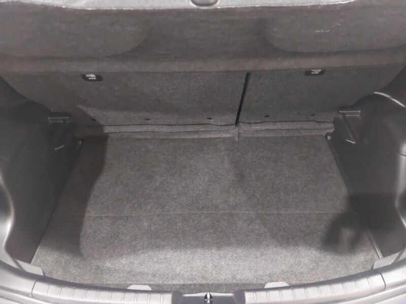 Used Toyota Yaris 2019 for sale - 77908163: Photo 8