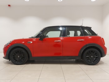 Used MINI Hatch 2019 for sale - 78291004: Photo