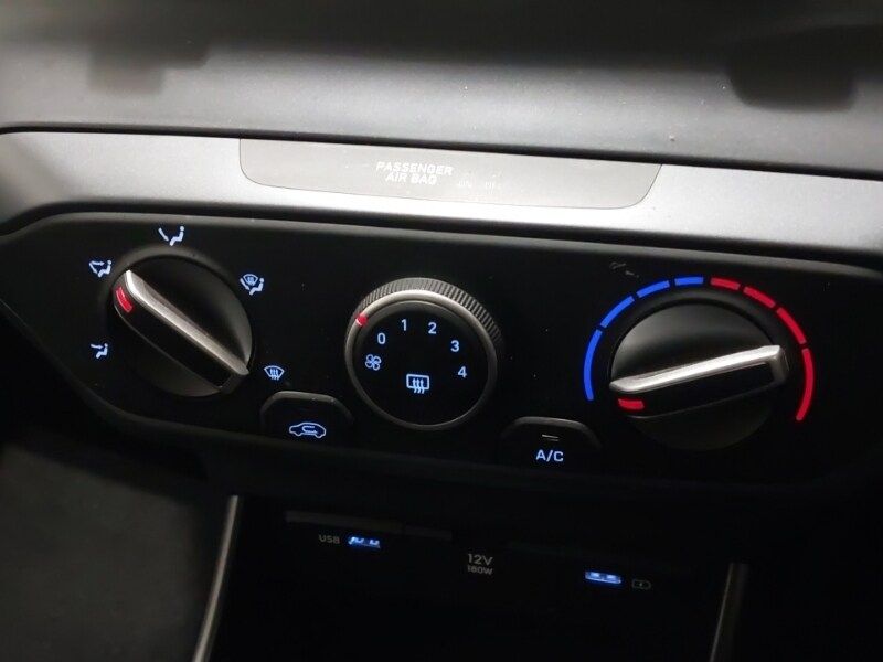 Used Hyundai i20 2023 for sale - 77948170: Photo 12