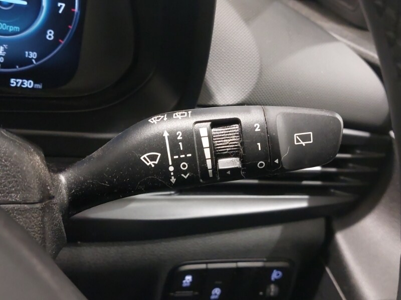 Used Hyundai i20 2023 for sale - 77948170: Photo 18