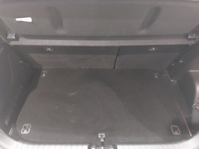 Used Hyundai i20 2023 for sale - 77948170: Photo 8