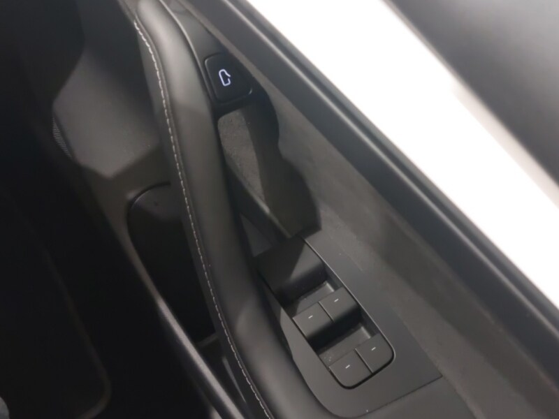 Used Tesla Model 3 2021 for sale - 76983275: Photo 19