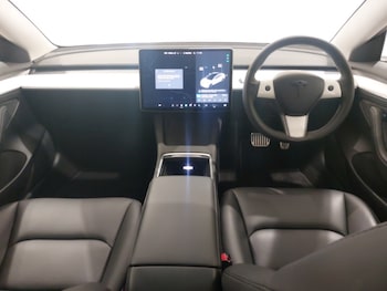 Used Tesla Model 3 2021 for sale - 76983275: Photo