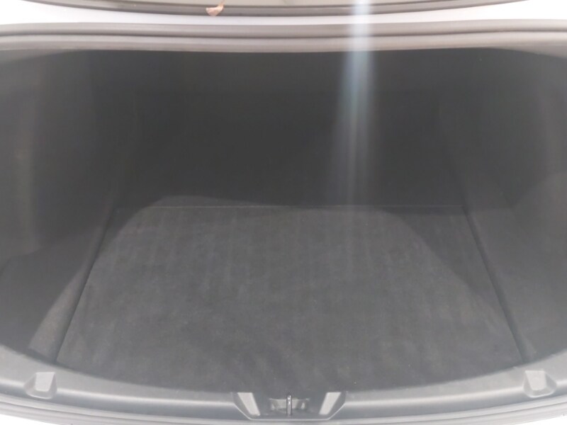 Used Tesla Model 3 2021 for sale - 76983275: Photo 8