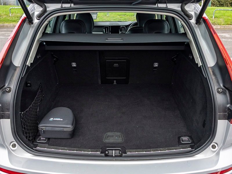 Used Volvo XC60 2023 for sale - 77066017: Photo 19