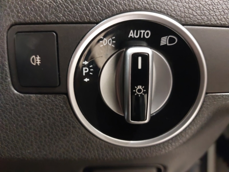 Used Mercedes-Benz CLA 2015 for sale - 76579038: Photo 18