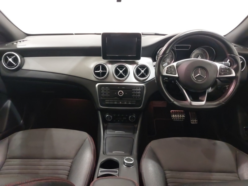 Used Mercedes-Benz CLA 2015 for sale - 76579038: Photo 2