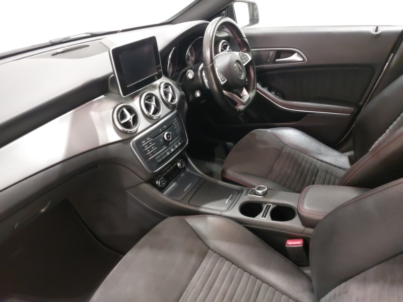 Used Mercedes-Benz CLA 2015 for sale - 76579038: Photo 5