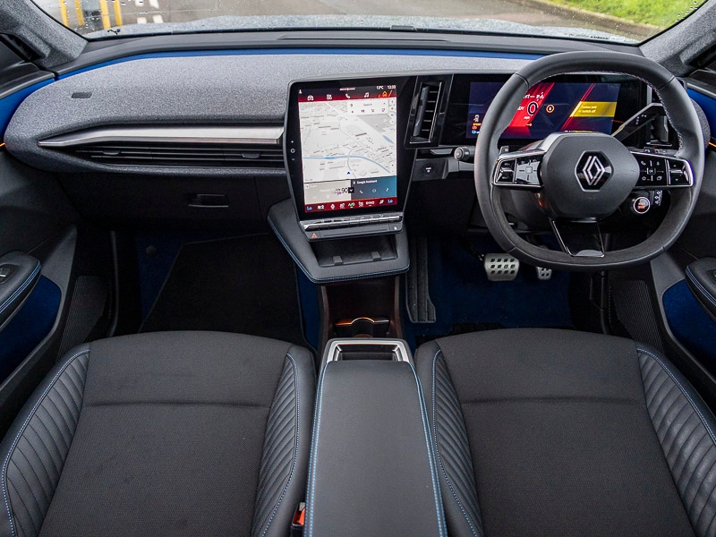 Used Renault Scenic E-Tech 2024 for sale - 77442979: Photo 2