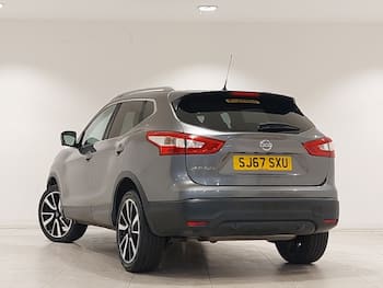 Used Nissan Qashqai 2017 for sale - 79700530: Photo