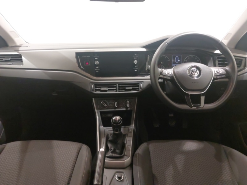 Used Volkswagen Polo 2018 for sale - 76451311: Photo 2