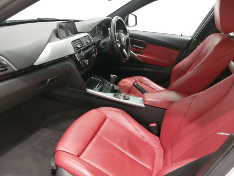 Used BMW 3 Series 2016 for sale - 77531373: Photo 5