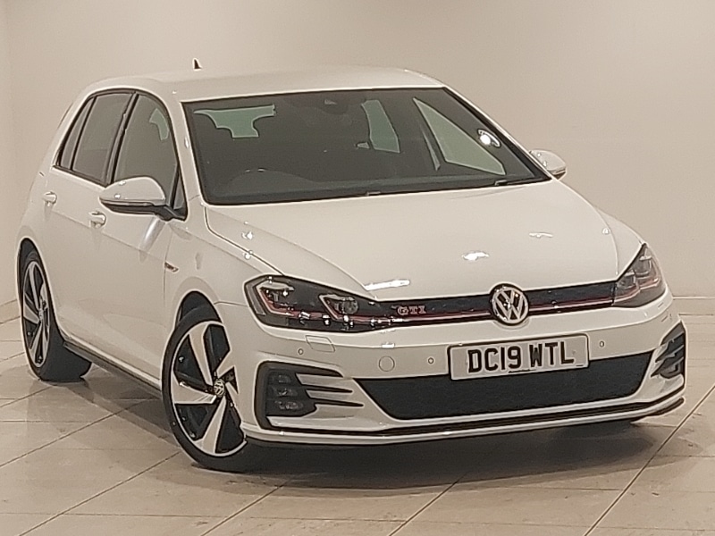 Used Volkswagen Golf 2019 for sale - 76726310: Photo 1
