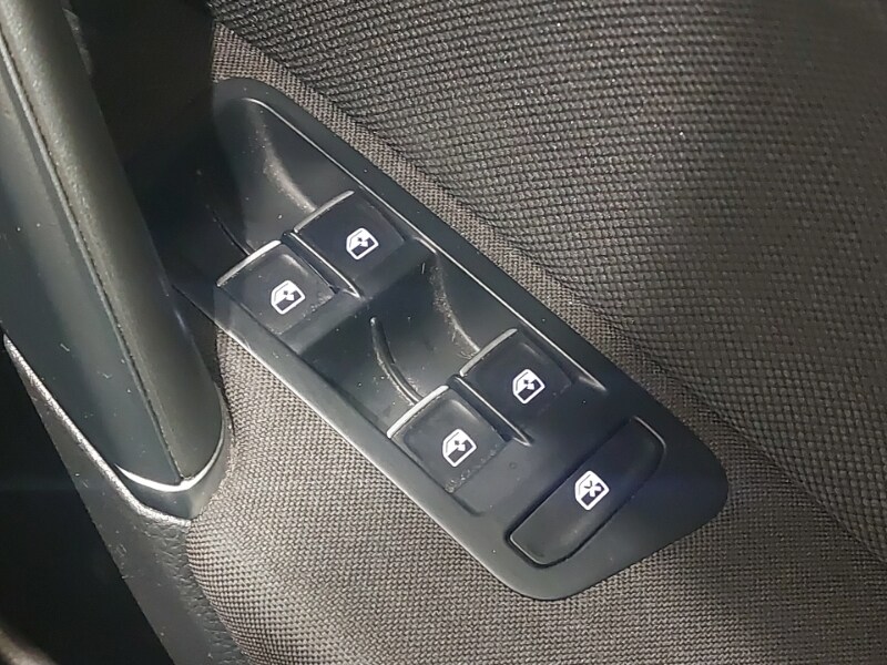 Used Volkswagen Golf 2019 for sale - 76726310: Photo 19